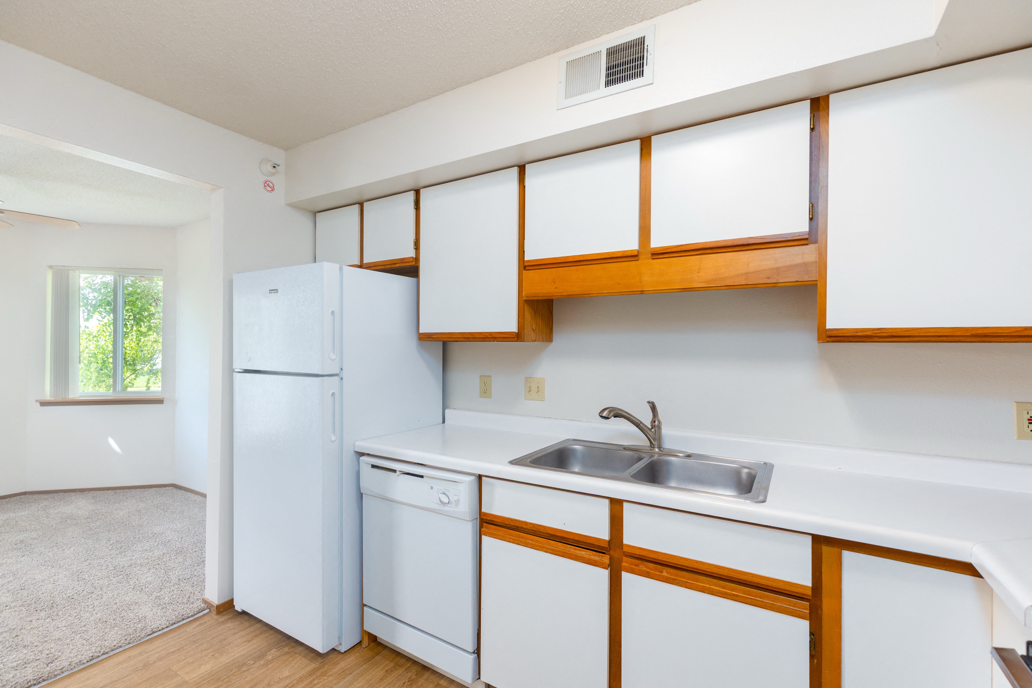 white kitchen
